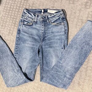 Rag and Bone Nina High-rise skinny. Size 24. Raw hem